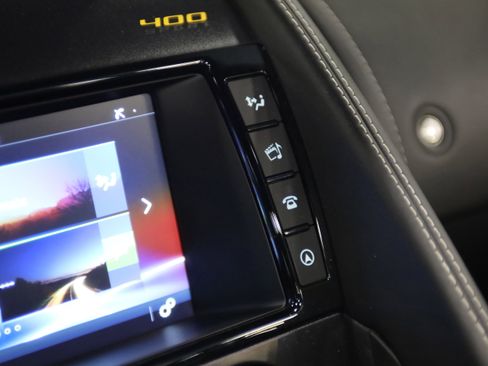 Used 2018 Jaguar F-TYPE 400 Sport AWD/4WD image 29
