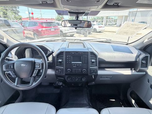 Used 2022 Ford F250 XL w/ Power Equipment Group AWD/4WD image 10
