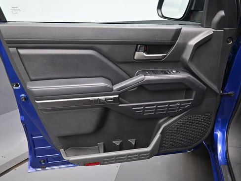 Used 2024 Toyota Tacoma TRD Sport image 11