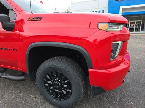 Used 2021 Chevrolet Silverado 2500 LTZ w/ LTZ Plus Package AWD/4WD image 42