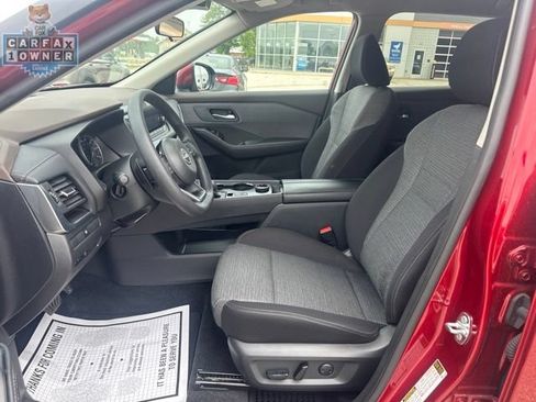 Used 2023 Nissan Rogue SV AWD/4WD image 10