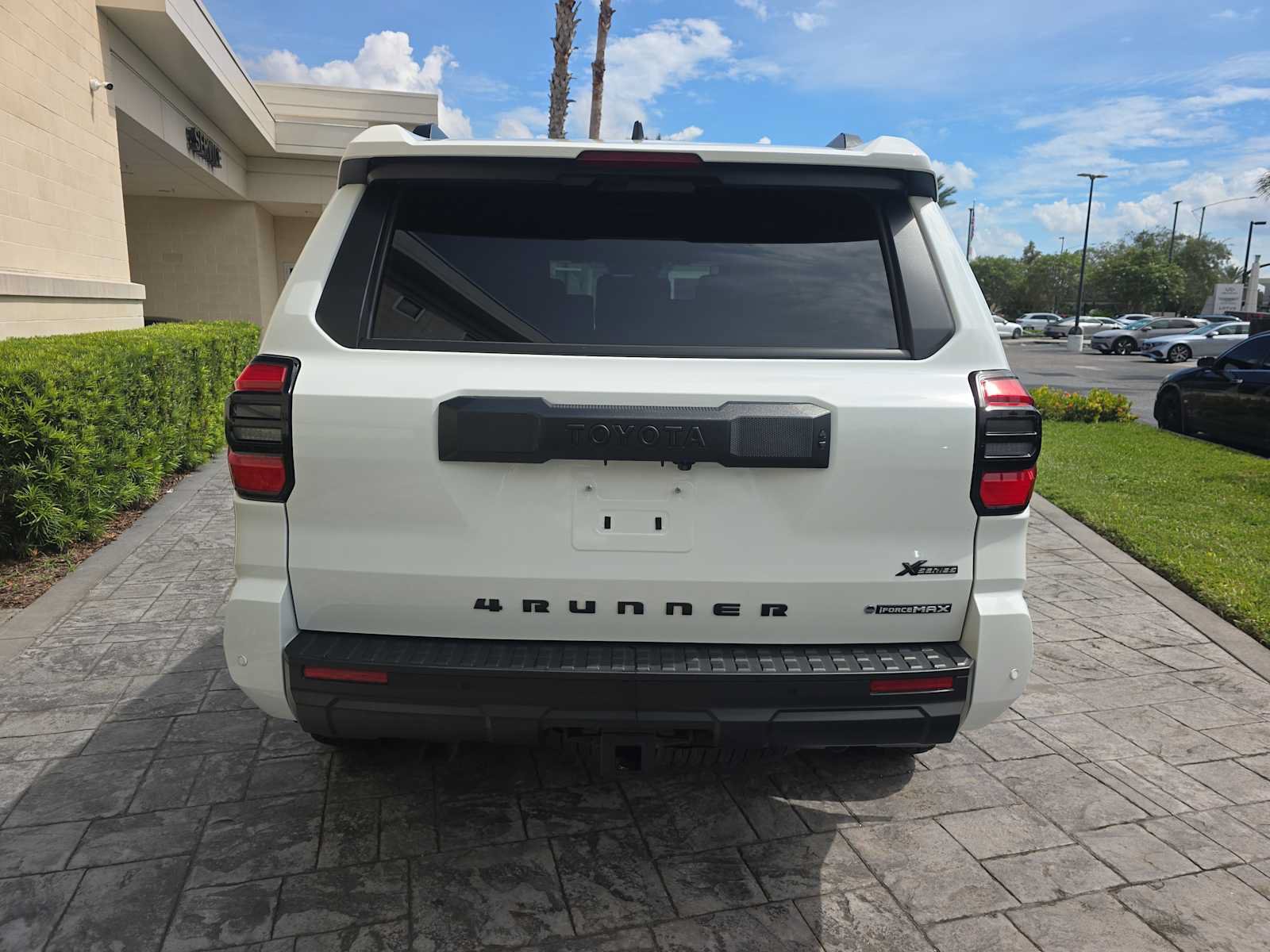 Used 2025 Toyota 4Runner TRD Off-Road Premium AWD/4WD image 5