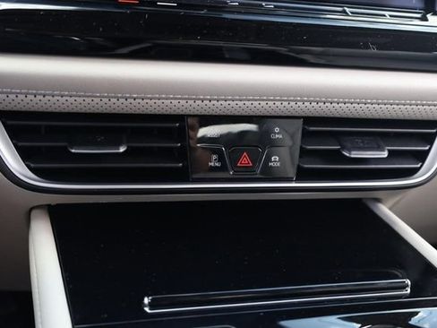 New 2026 Volkswagen Atlas SE AWD/4WD image 15