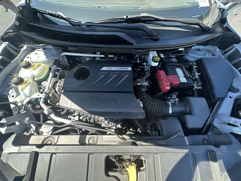 Used 2023 Nissan Rogue SV AWD/4WD image 33