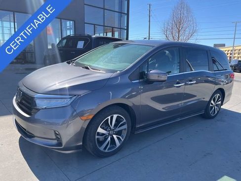 Used 2022 Honda Odyssey Touring image 2