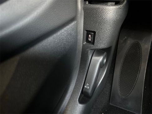 Used 2024 MINI Cooper Convertible w/ Signature Upholstery Package image 34