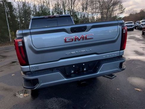 New 2026 GMC Sierra 3500 Denali w/ Technology Package image 8