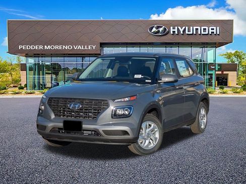 New 2026 Hyundai Venue SE image 2