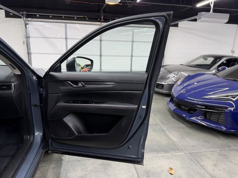 Used 2023 MAZDA CX-5 Carbon Edition image 25