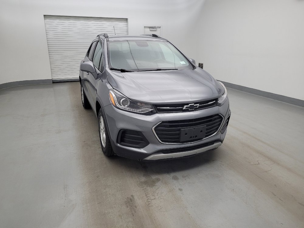 Used 2020 Chevrolet Trax LT w/ LT Convenience Package FWD image 14