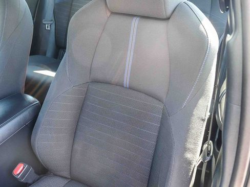 Certified 2021 Toyota Corolla SE w/ Carpet Mat Package (TMS) FWD image 30