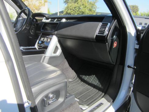 Used 2017 Land Rover Range Rover Long Wheelbase Supercharged image 23