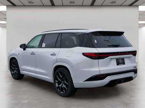 New 2026 Lexus TX 500h AWD image 4