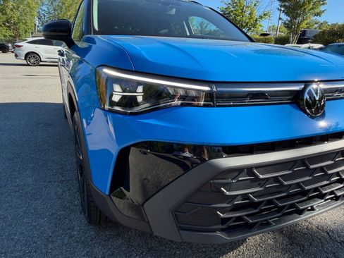 New 2026 Volkswagen Taos SE AWD/4WD image 24