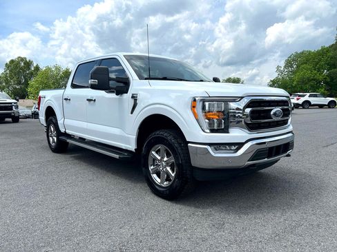 Used 2023 Ford F150 XLT w/ Equipment Group 302A High image 9