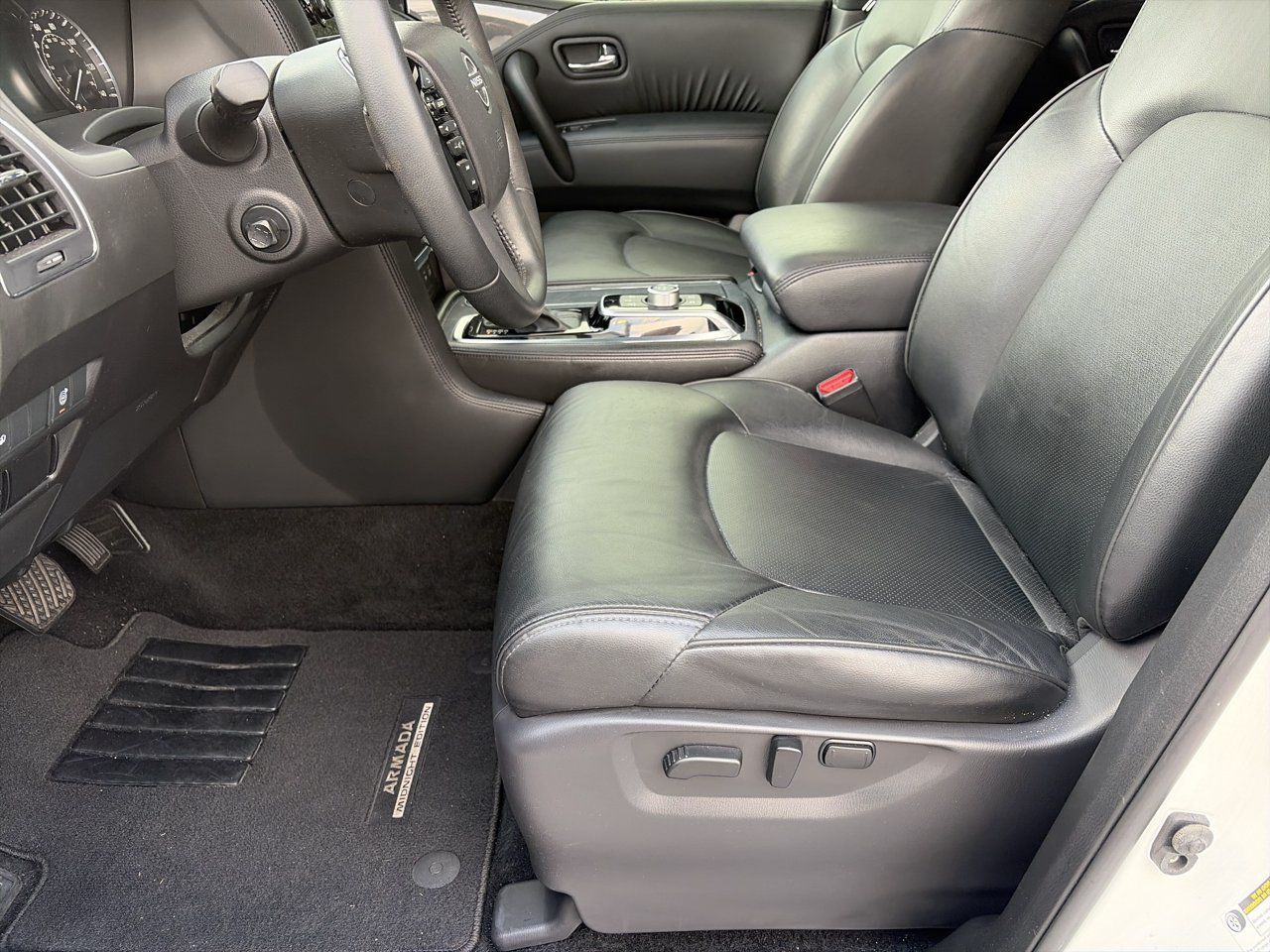 Certified 2022 Nissan Armada SL w/ Midnight Edition Package RWD image 21