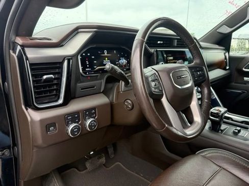 Used 2023 GMC Sierra 1500 Denali AWD/4WD image 13