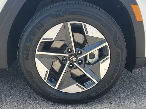 Certified 2025 Hyundai Tucson SEL image 8