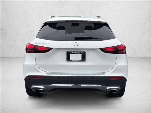Certified 2025 Mercedes-Benz GLA 250 image 9