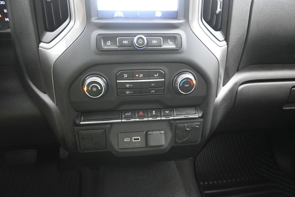 Used 2021 Chevrolet Silverado 1500 Custom RWD image 18