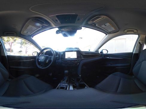 Used 2025 Toyota Camry LE image 41