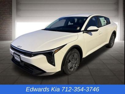 New 2026 Kia K4 LX