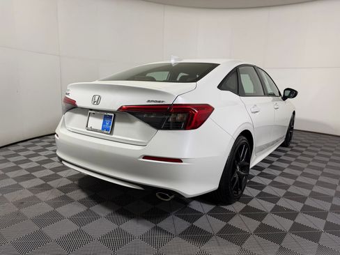 Used 2024 Honda Civic Sport image 7
