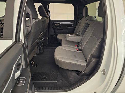 Used 2024 RAM 3500 Big Horn image 35