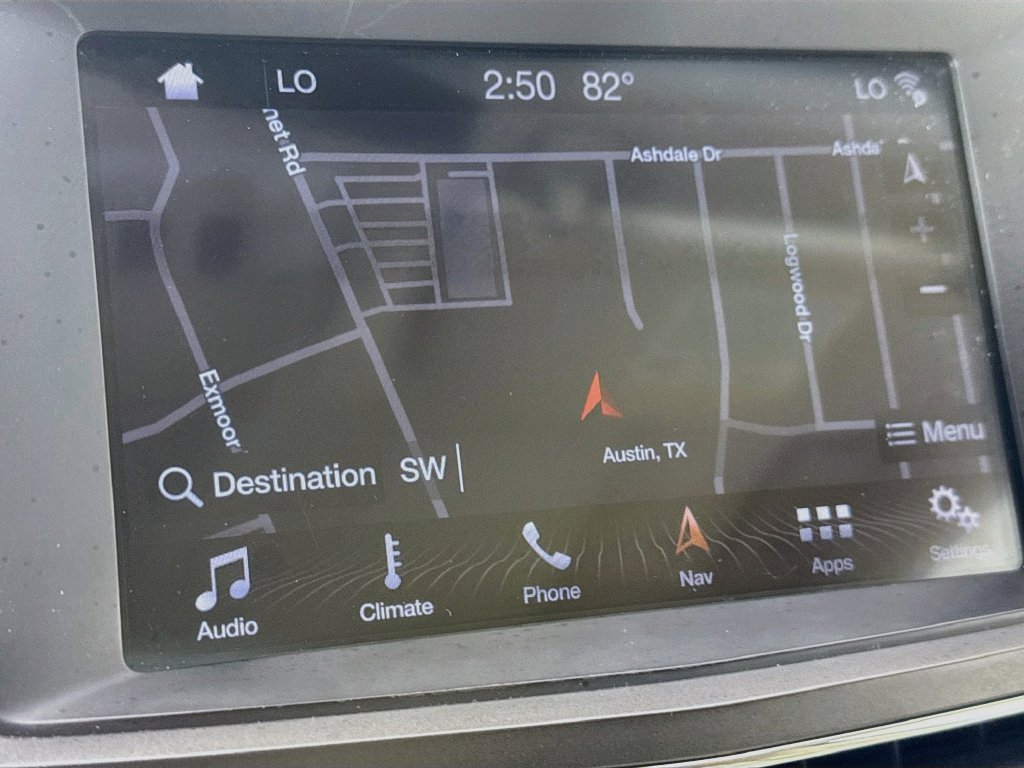 Used 2019 Lincoln MKT AWD image 15
