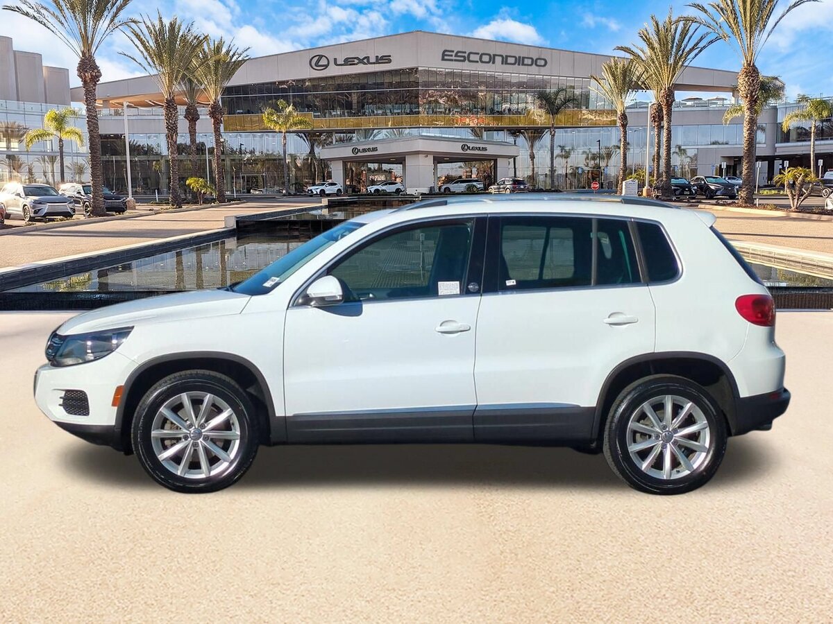 Used 2017 Volkswagen Tiguan Wolfsburg Edition FWD image 8