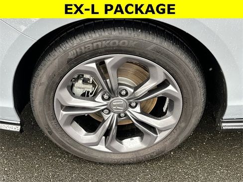 Used 2025 Honda Accord EX-L image 8