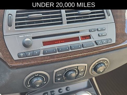 Used 2003 BMW Z4 3.0i RWD image 16