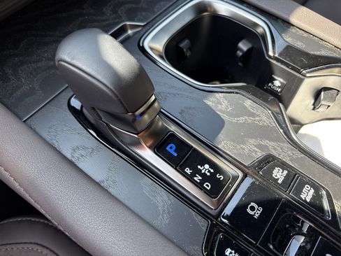 Used 2024 Lexus RX 450h AWD w/ Convenience Package image 26