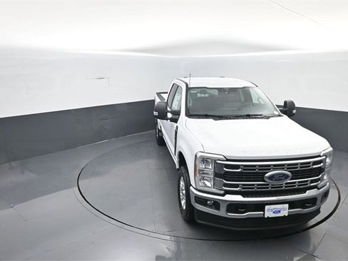 New 2026 Ford F250 XLT image 16