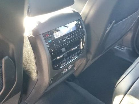 Certified 2024 Jeep Grand Cherokee L Altitude image 24