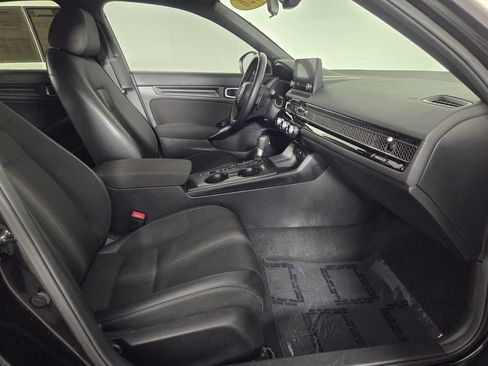 Used 2026 Honda Civic Sport image 32