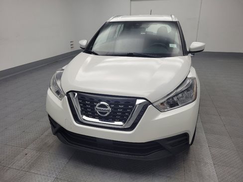 Used 2020 Nissan Kicks SV image 15
