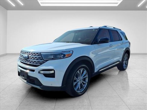 Used 2023 Ford Explorer Limited AWD/4WD image 4