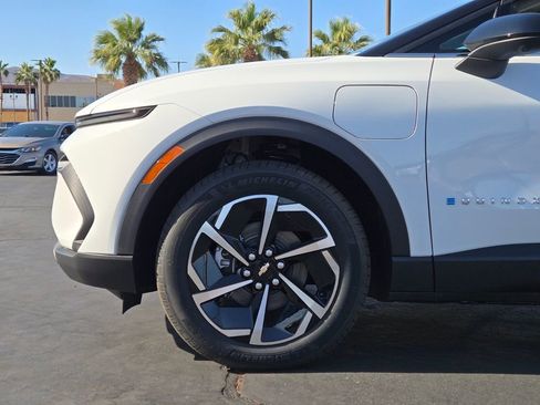 New 2026 Chevrolet Equinox EV LT FWD image 5