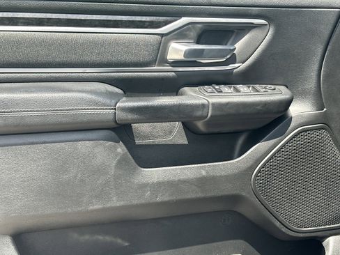 Used 2020 RAM 1500 Big Horn AWD/4WD image 10