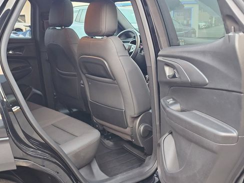 Certified 2023 Chevrolet TrailBlazer RS w/ Convenience Package AWD/4WD image 15