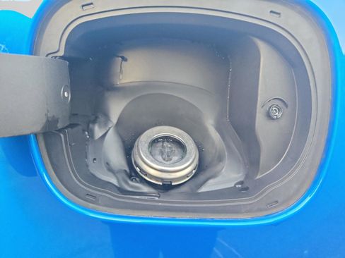 Used 2024 RAM 1500 Laramie image 11