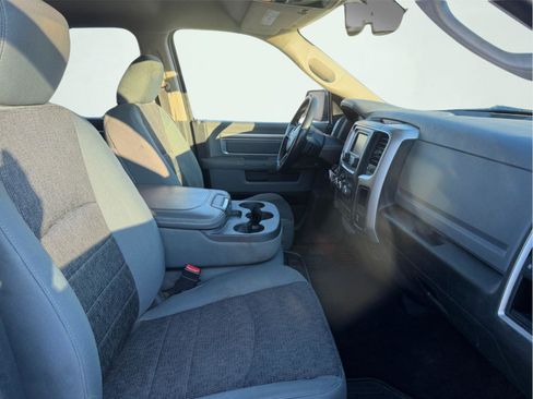 Used 2014 RAM 1500 Big Horn image 15