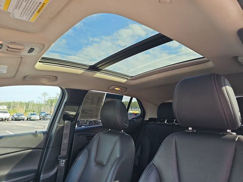 Used 2023 Buick Encore GX Essence w/ Experience Buick Package image 34