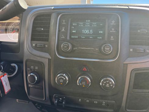 Used 2017 RAM 2500 Tradesman w/ Chrome Appearance Group AWD/4WD image 18