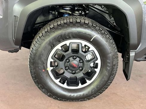 New 2026 Toyota Tacoma 4x4 Double Cab image 12