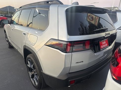 New 2026 Jeep Cherokee Overland image 5