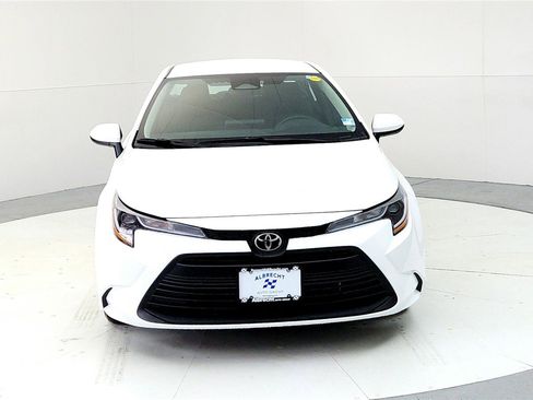 New 2026 Toyota Corolla LE image 8