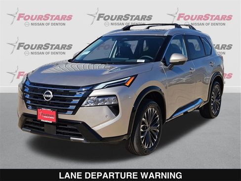 New 2026 Nissan Rogue Platinum image 8