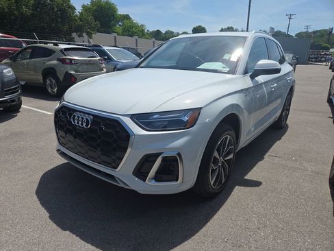 Used 2022 Audi Q5 2.0T Premium Plus AWD/4WD image 9